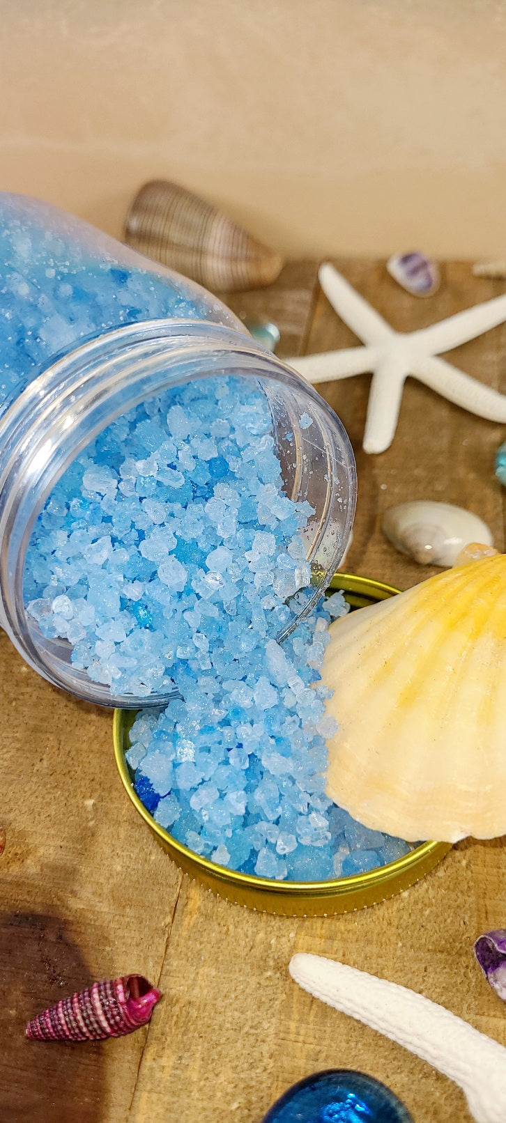 Sea Salt & Driftwood Revitalize Bath Salt